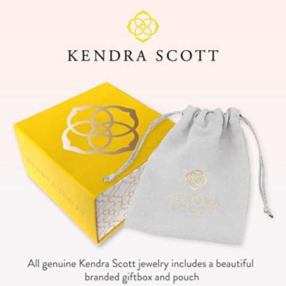 Kendra Scott Ever Pendant Necklace - Picture 4 of 6
